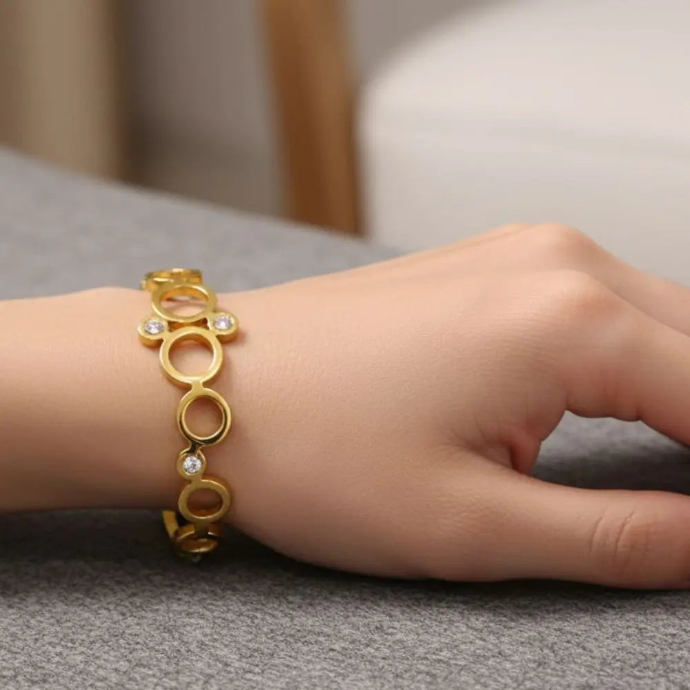 BazarVault® Adjustable Stainless Steel Gold Bracelet – Luxury Circle Crystal Design for Women