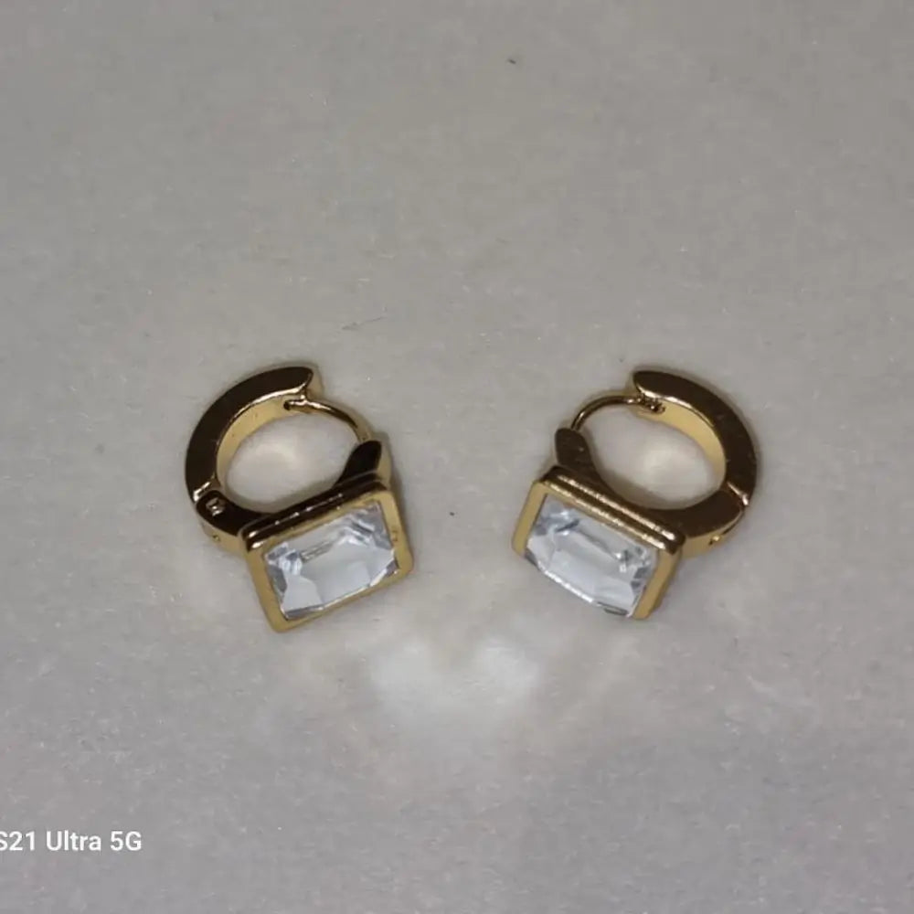 BazarVault® Gold-Plated D Bali Earrings – Rectangular Crystal Edition in Durable Stainless Steel